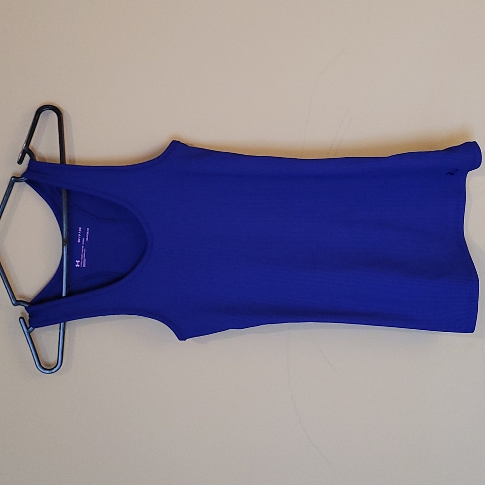 Under armor women's  sports heat gear  small size